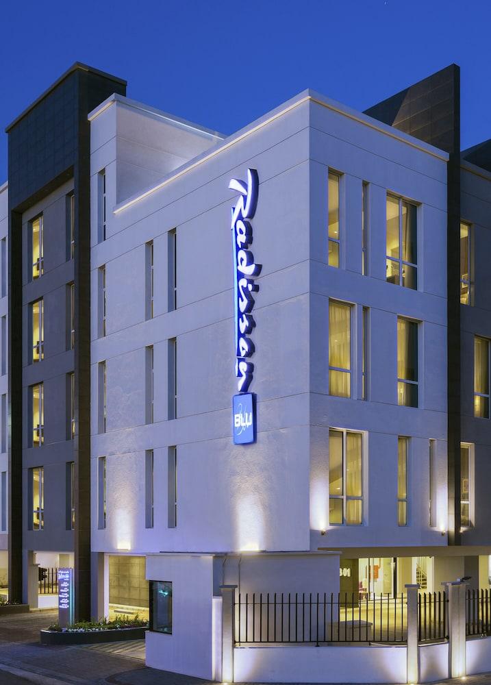 Sas Residence & Hotel, Dhahran - Formerly Radisson Blu Al Khobar Exterior foto